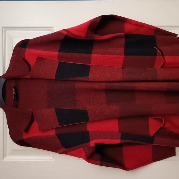 Lane Bryant Sweaters - Lane Bryant Red and Black Knit Coatigan